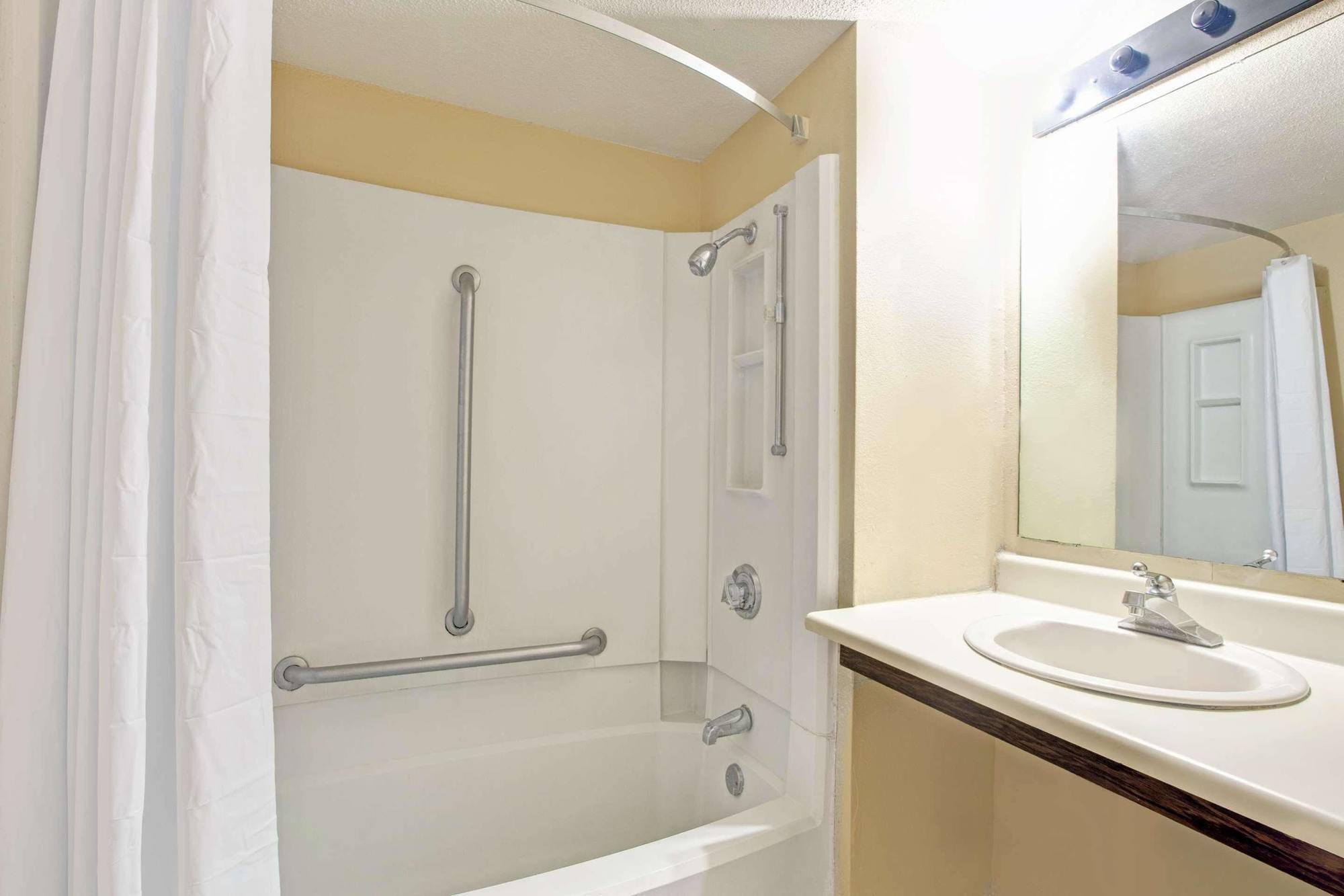 Monte Carlo Inn Houston Ngoại thất bức ảnh